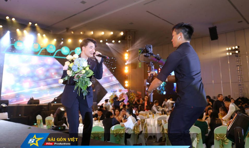 dich-vu-quay-phim-gia-re-sai-gon-viet